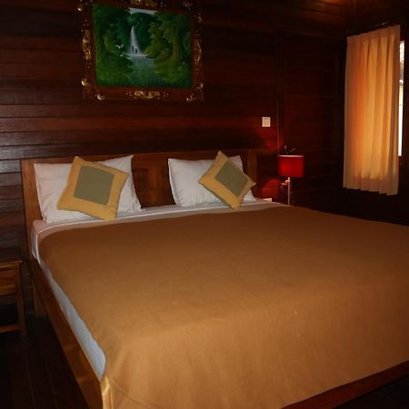 Svaha Nusa Guest House Нуса Лембонган Екстериор снимка