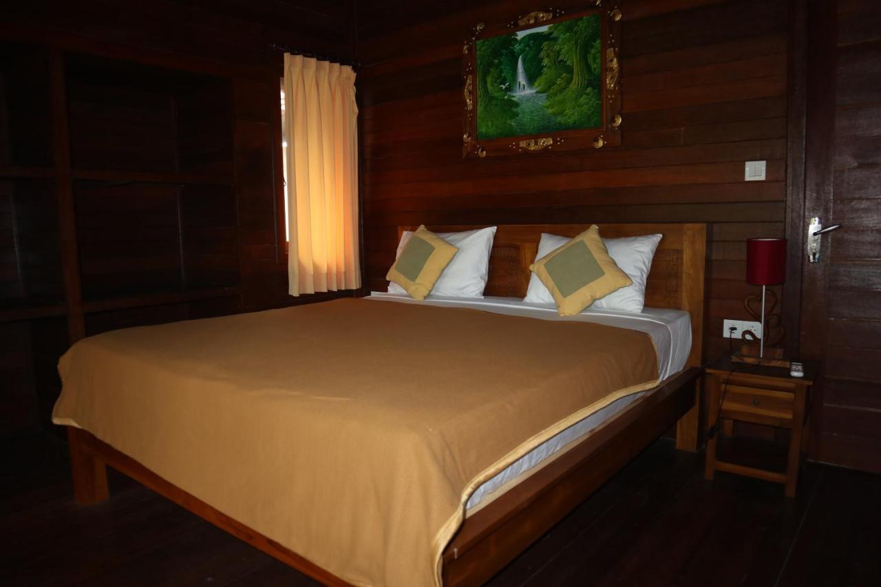 Svaha Nusa Guest House Нуса Лембонган Екстериор снимка