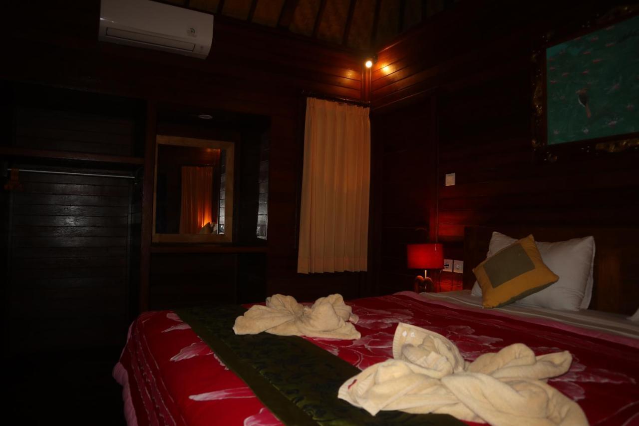 Svaha Nusa Guest House Нуса Лембонган Екстериор снимка
