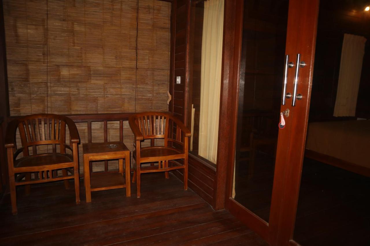 Svaha Nusa Guest House Нуса Лембонган Екстериор снимка