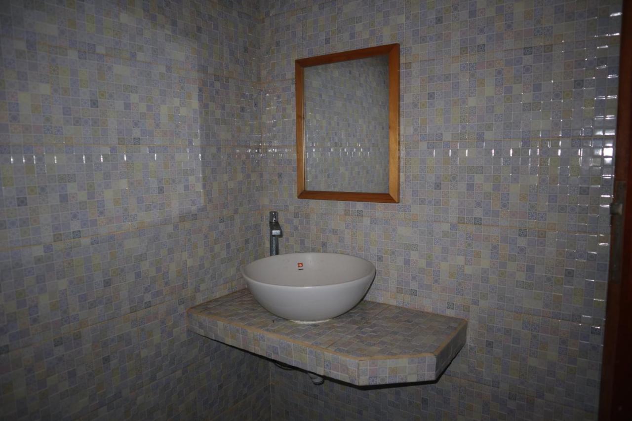 Svaha Nusa Guest House Нуса Лембонган Екстериор снимка