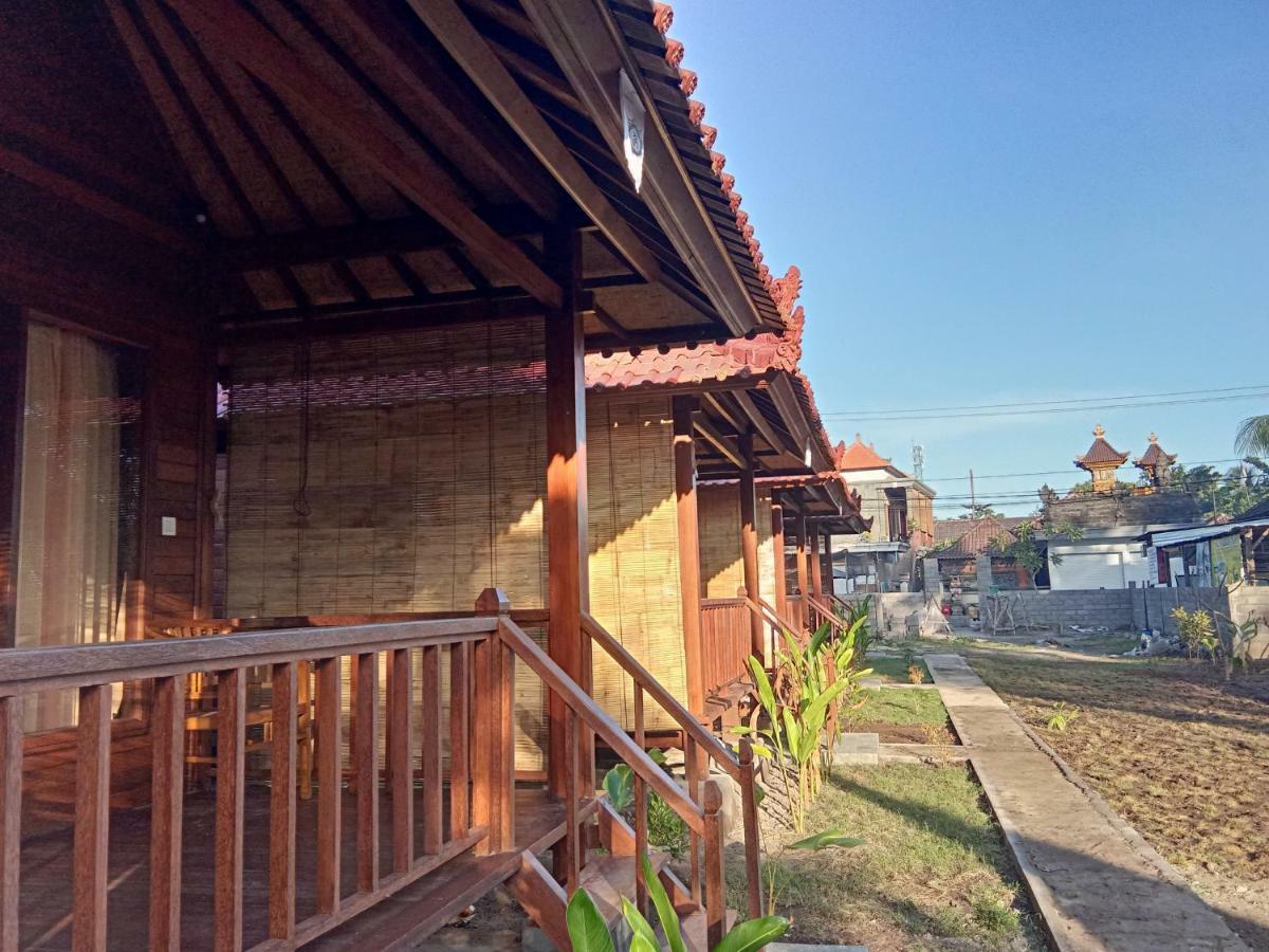 Svaha Nusa Guest House Нуса Лембонган Екстериор снимка