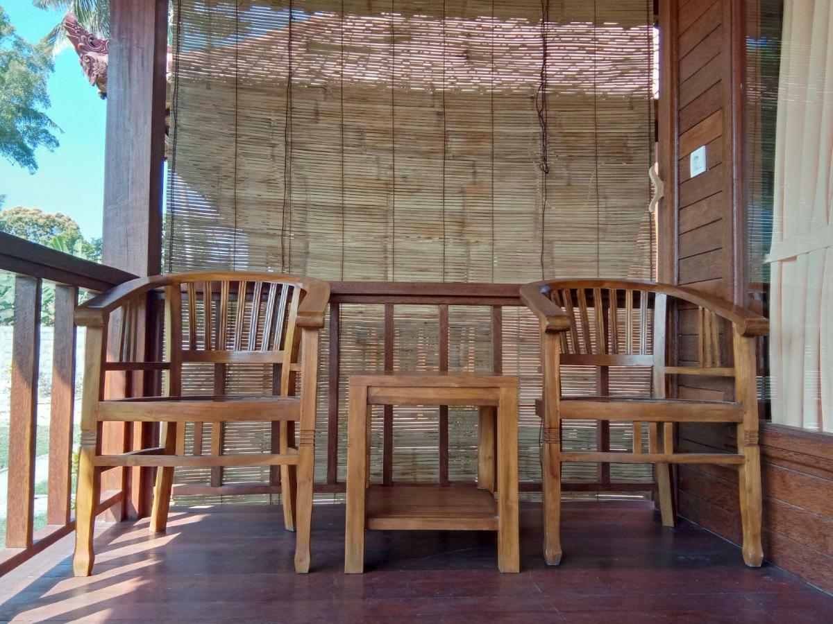 Svaha Nusa Guest House Нуса Лембонган Екстериор снимка