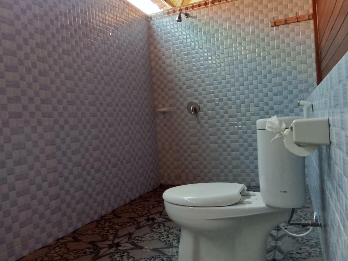 Svaha Nusa Guest House Нуса Лембонган Екстериор снимка