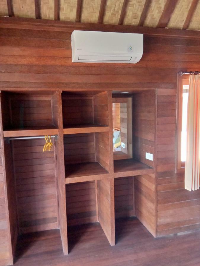 Svaha Nusa Guest House Нуса Лембонган Екстериор снимка